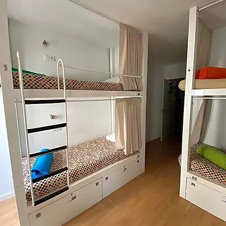 Hostel Eleven Esposende