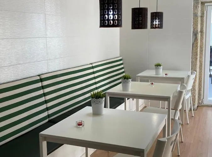 Eleven Hostel Esposende